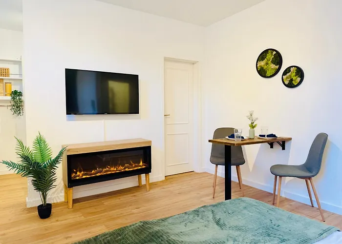 Forest - Teutoburger Wald Wlan Zentral Ruhig Parkplatz Anbindung Bielefeld Apartment *